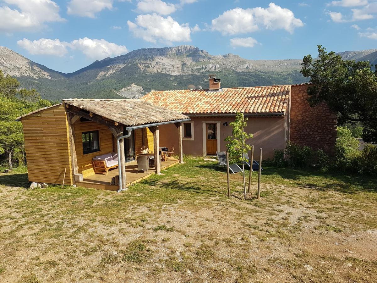La Peyregoune, Logement En Pleine Nature Et Table D'Hotes Blieux Екстериор снимка