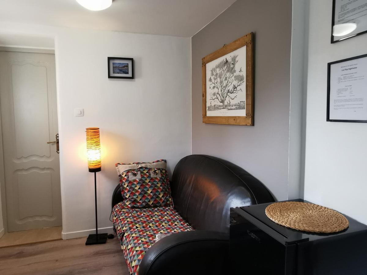 La Peyregoune, Logement En Pleine Nature Et Table D'Hotes Blieux Екстериор снимка