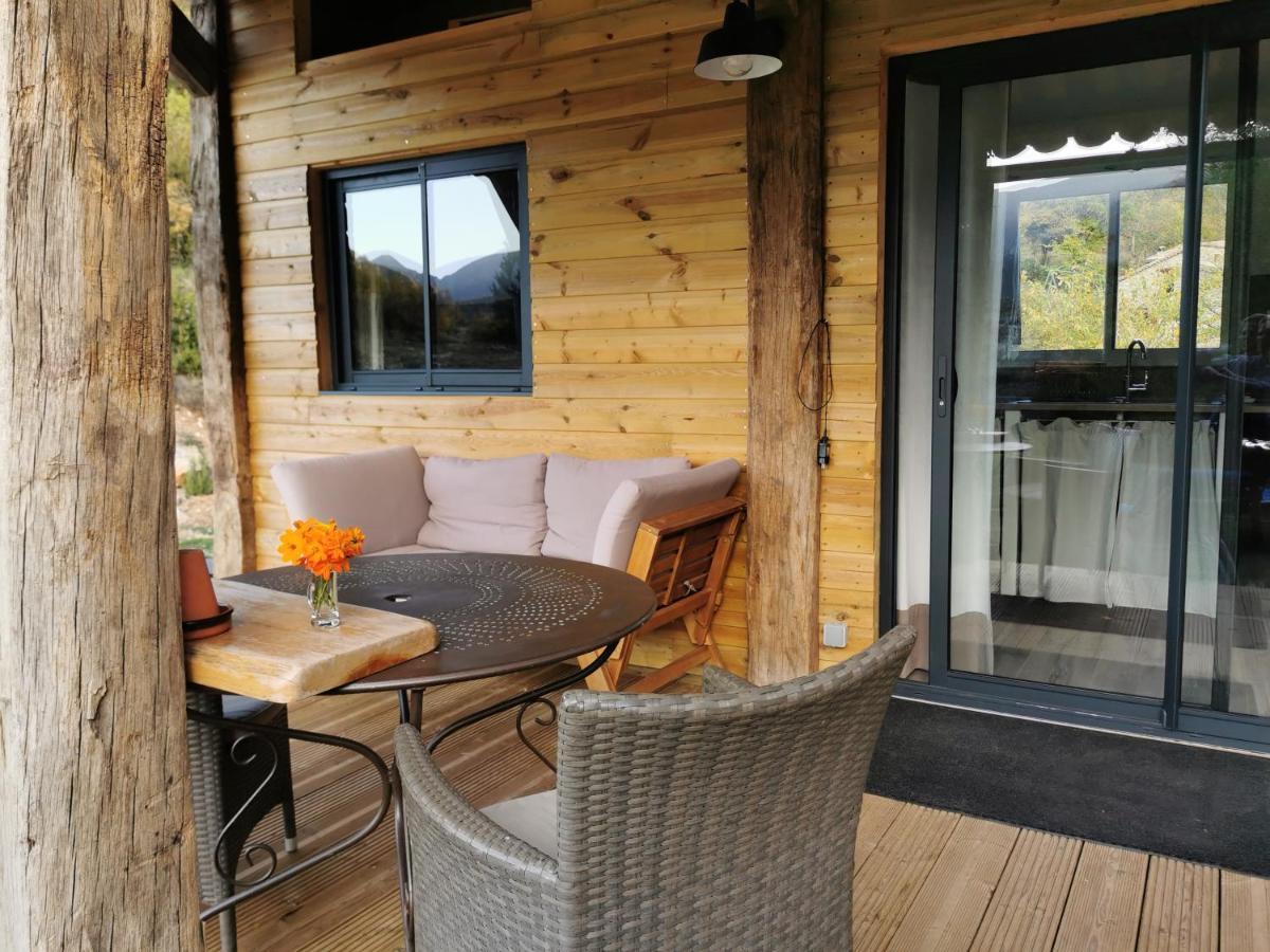 La Peyregoune, Logement En Pleine Nature Et Table D'Hotes Blieux Екстериор снимка